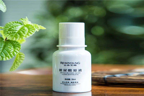 云朵艾杨化妆品加盟费