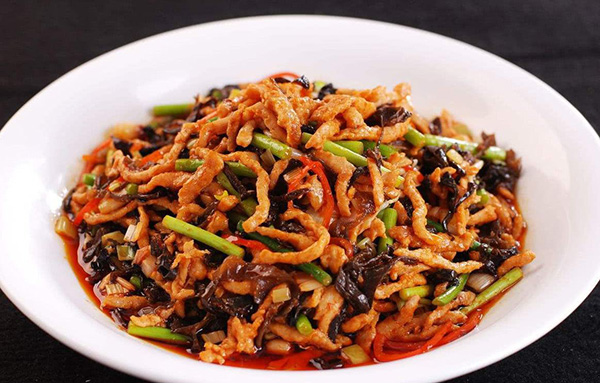 鱼飞鱼时尚湘菜加盟店