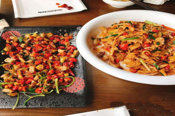 钱小胖新派湘菜加盟费