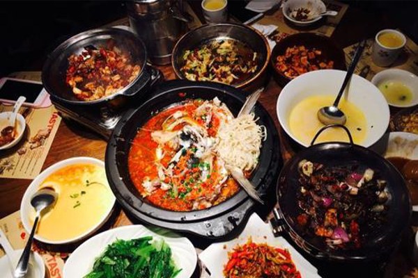 爱碗亭精致湖南菜加盟费