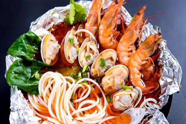 鱼喂鹰锡纸花甲粉加盟费