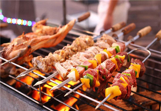 小树林烧烤加盟