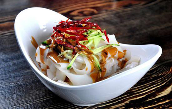 九霸鲜蒸米皮加盟店