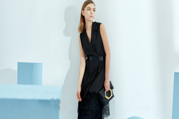 卓影女装加盟费