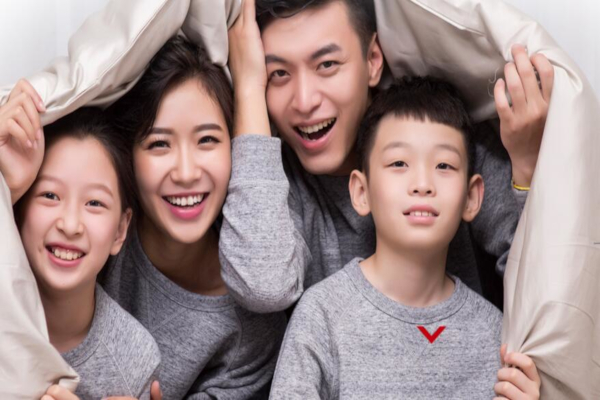 基家内衣加盟费