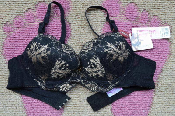 蝶诗倩内衣加盟费