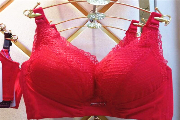 宝丽生内衣加盟费