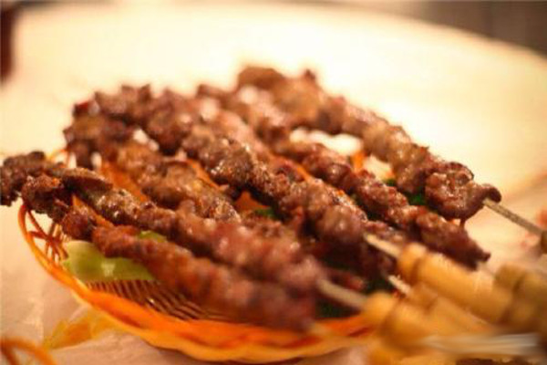 蝶雨韩式海鲜自助烧烤加盟费