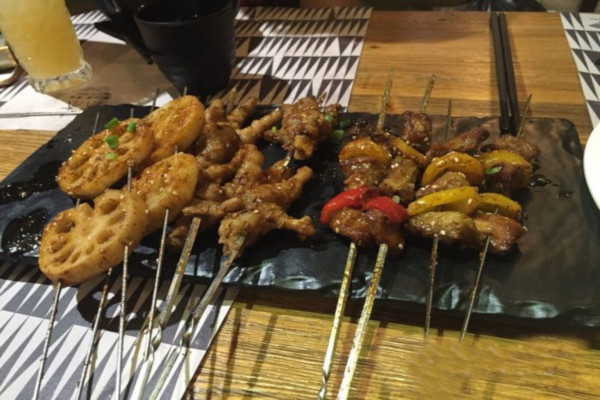 集木·集禾烧烤音乐餐吧加盟费