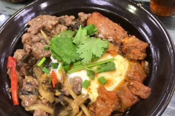 坚记瓦罉饭餐厅