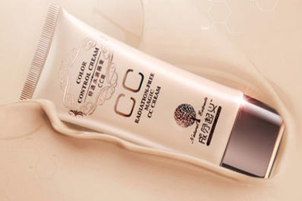 雅泉化妆品加盟费