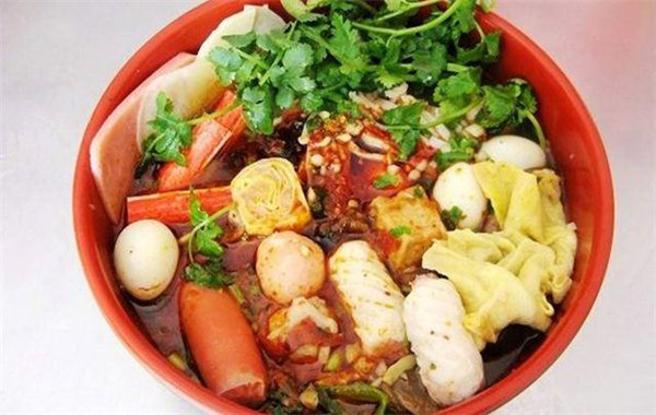 小渝儿麻辣烫加盟费