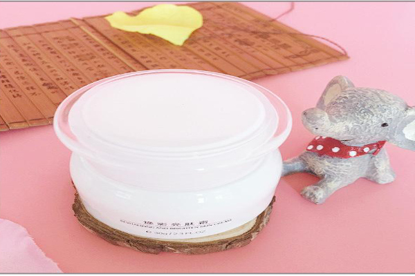 雪莲银花化妆品加盟费