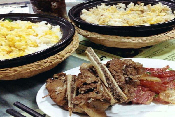 坚记瓦罉饭餐厅
