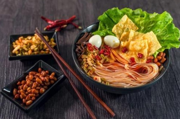 广味源螺蛳粉加盟费