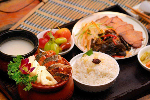 8元瓦罐快餐加盟