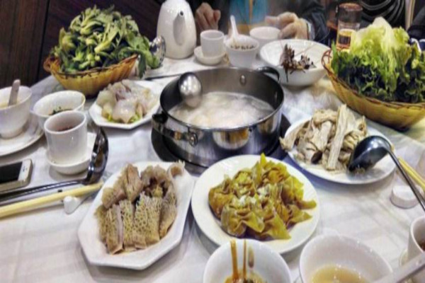 德兴火锅海鲜酒家加盟