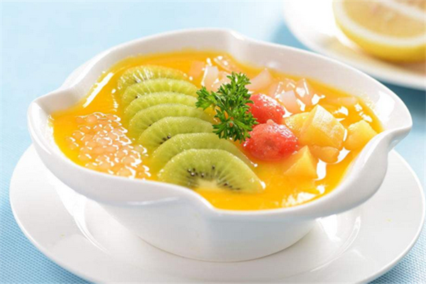 小牛找奶水果捞加盟费