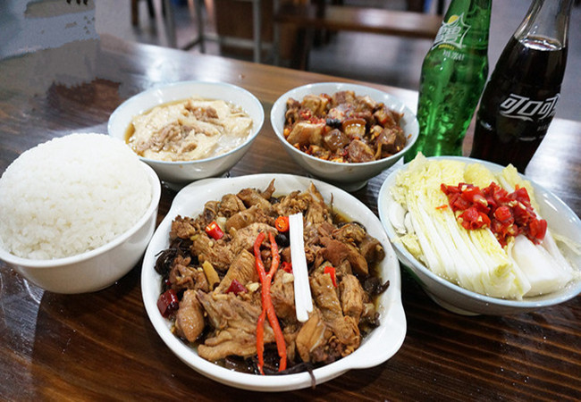 唐老鸭蒸菜馆加盟费