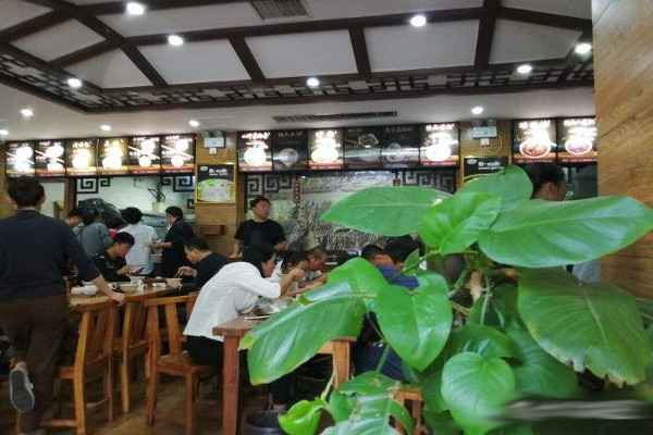 御庆府胡辣汤加盟费