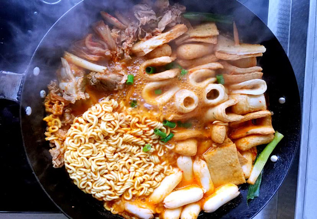 8023芝士年糕火锅加盟费