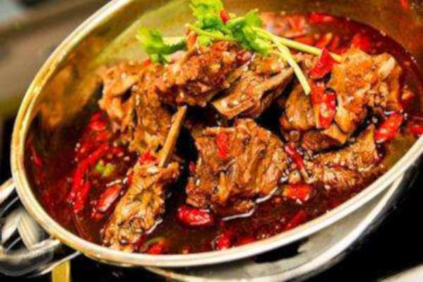 鸿羯府羊蝎子火锅加盟费