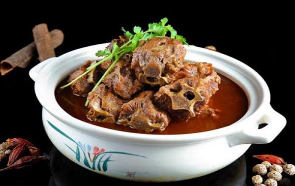 羊蝎子火锅店加盟