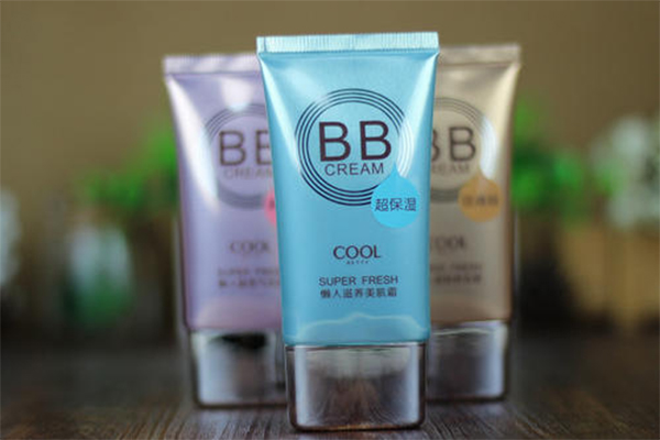 俏美人化妆品加盟费