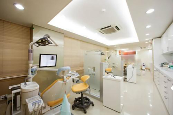 医家仁口腔护理