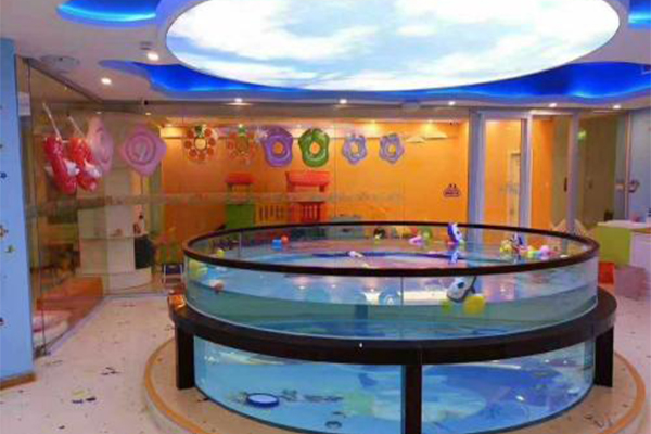 爱你游婴幼儿游泳馆
