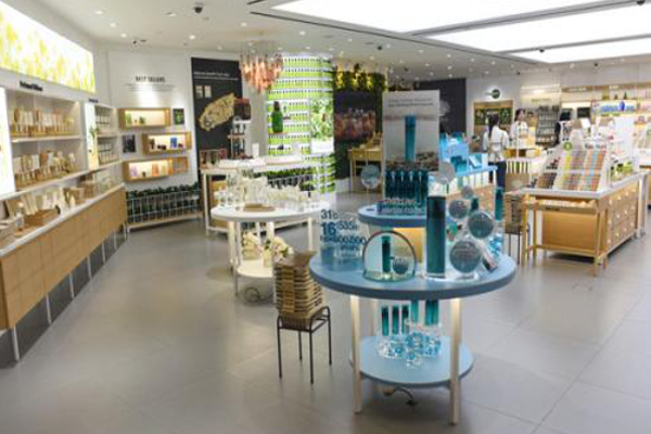 随美化妆品店加盟费