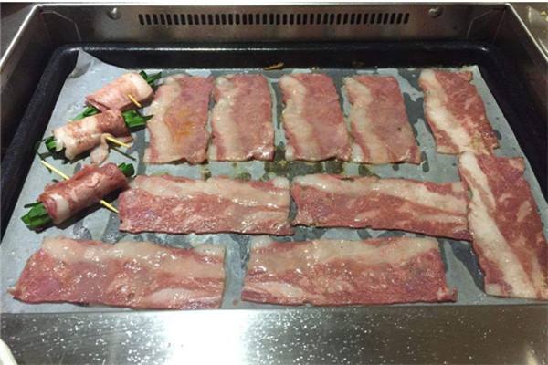 纸上烤肉加盟费多少钱？投资纸上烤肉加盟费多少钱？