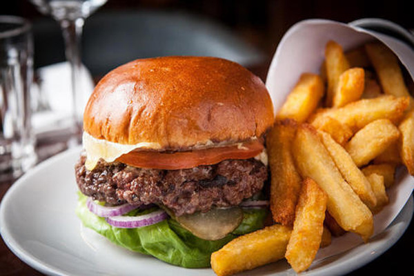 百斯特炸鸡汉堡加盟费