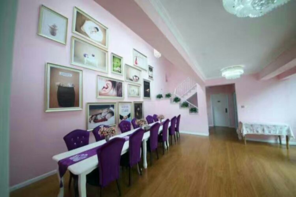 倍美家母婴中心加盟店