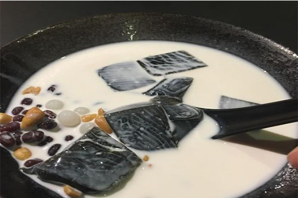 鲜草仙草加盟门店