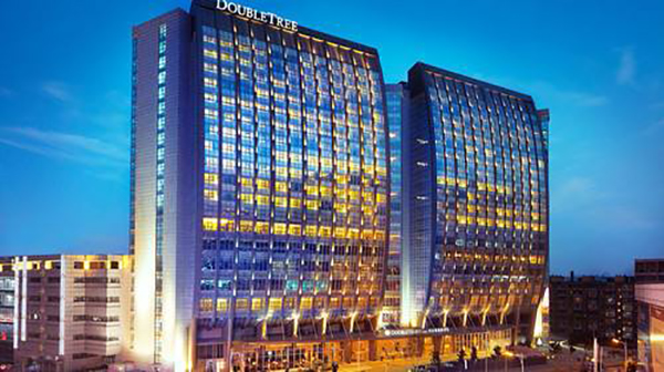 希尔顿逸林酒店