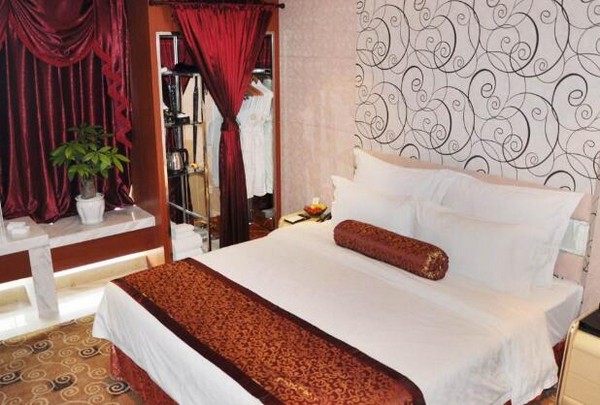 拉斐皇廷酒店加盟店