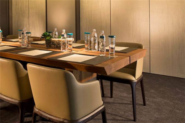 卓美亚酒店加盟店