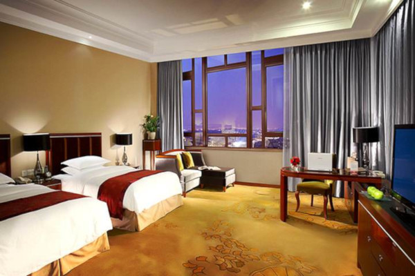 城市名人酒店加盟费