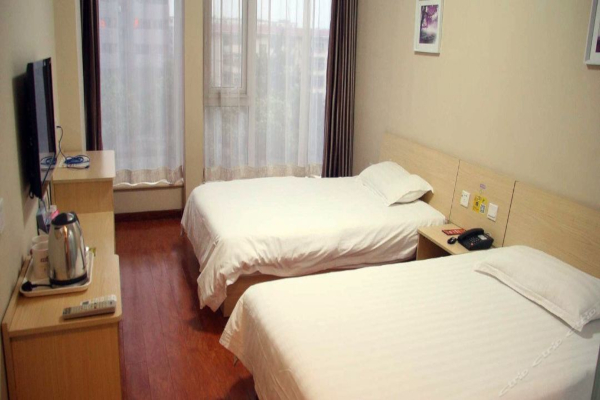 e家快捷酒店加盟费