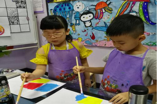 一石少儿美术加盟费