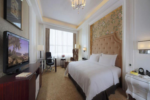 麒麟山景大酒店加盟费