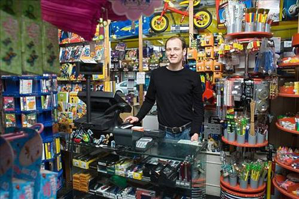 整蛊玩具店加盟费