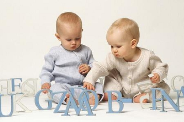 麦兜童装加盟费