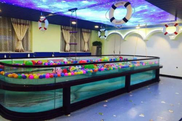 伊贝莎婴儿游泳设备加盟费