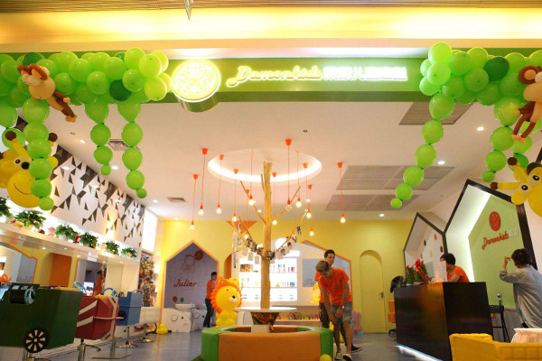 戴蒙儿童造型加盟费