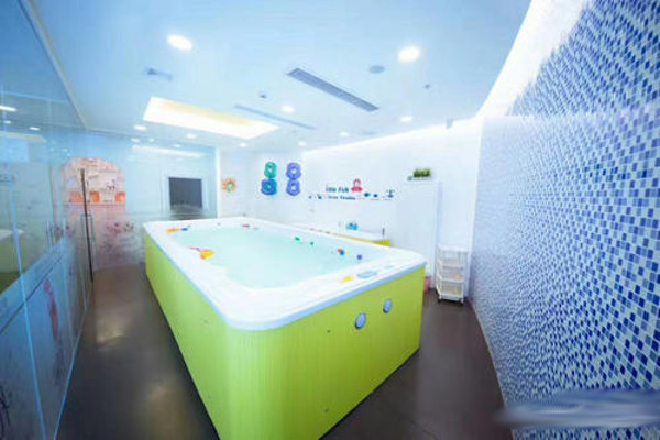 御贝婴儿温泉SPA