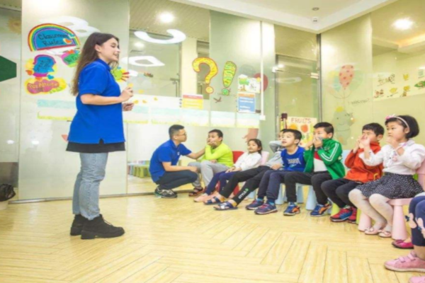 朗朗少儿英语加盟费