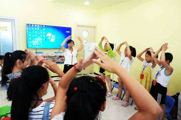 live互动美语加盟费