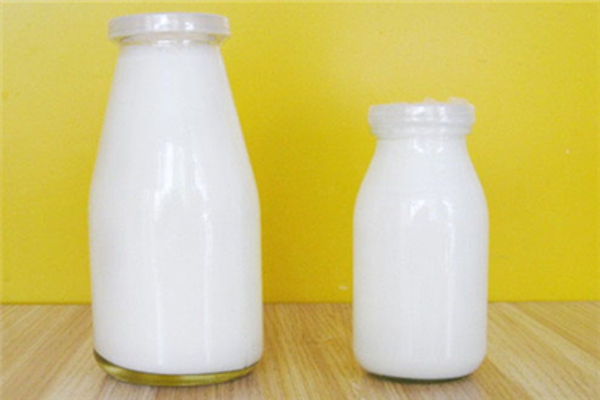 思缈鲜奶吧加盟费